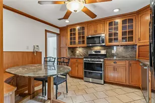 67 Topland Rd, White Plains, NY 10605 - Photo 6