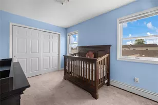 394 Warwick Rd, East Meadow, NY 11554 - Photo 18