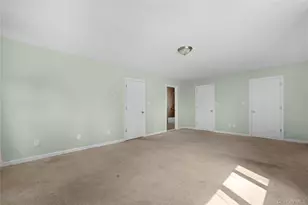 394 Warwick Rd, East Meadow, NY 11554 - Photo 16