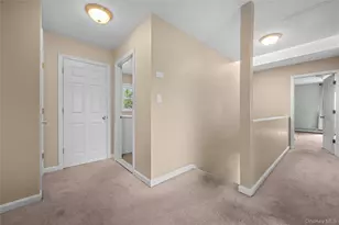 394 Warwick Rd, East Meadow, NY 11554 - Photo 14