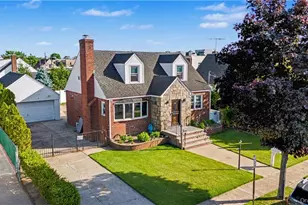 465 Washington Pl, Mineola, NY 11501 - Photo 42