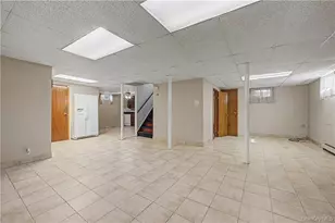 465 Washington Pl, Mineola, NY 11501 - Photo 28