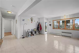 465 Washington Pl, Mineola, NY 11501 - Photo 8