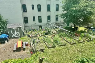 2120 Mapes Ave, Bronx, NY 10460 - Photo 16