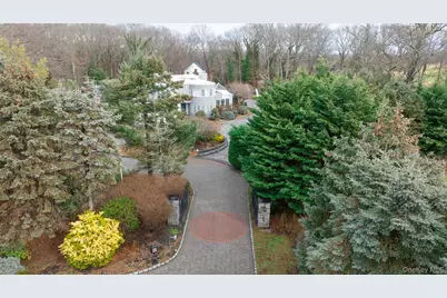 83 Cliff Road, Port Jefferson, NY 11777 - Photo 2