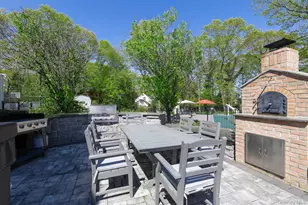 83 Cliff Rd, Port Jefferson, NY 11777 - Photo 32