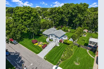 11 Beverly Lane, East Moriches, NY 11940 - Photo 6