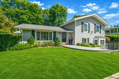 11 Beverly Lane, East Moriches, NY 11940 - Photo 2