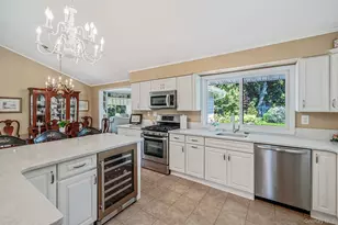 11 Beverly Ln, East Moriches, NY 11940 - Photo 16