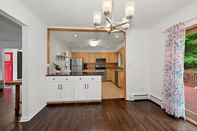 32 Lacona Road, Mahopac, NY 10541 - Photo 8