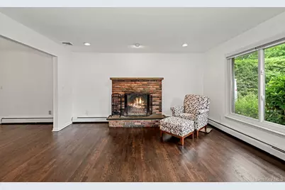 32 Lacona Road, Mahopac, NY 10541 - Photo 2