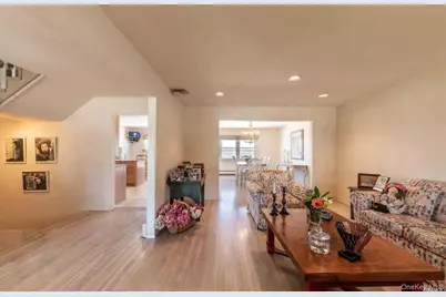 215 Scott Drive, Atlantic Beach, NY 11509 - Photo 14