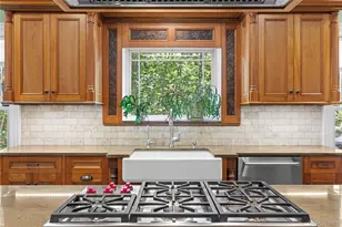 490 Wading River Rd, Manorville, NY 11949 - Photo 12