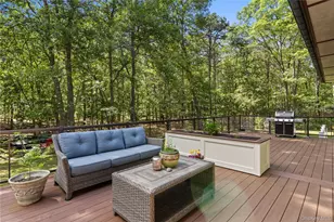 490 Wading River Rd, Manorville, NY 11949 - Photo 28