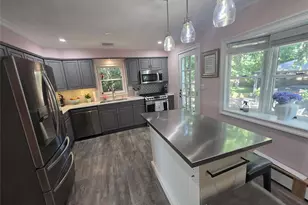 4 Beach Ave, Northport, NY 11768 - Photo 2