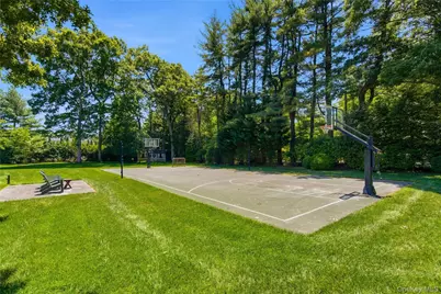 209 Brookville Road, Brookville, NY 11545 - Photo 34