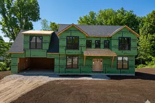 8 Dewey Dr, Newburgh, NY 12550 - Photo 2