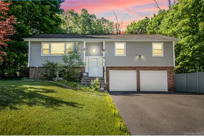 1019 Fox Meadow Road, Yorktown Heights, NY 10598 - Photo 1