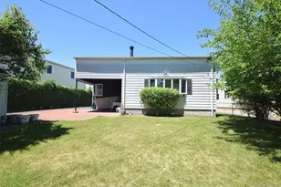 54 Camden Pl, New Hyde Park, NY 11040 - Photo 32