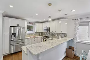 123 Stratford Ave, Williston Park, NY 11596 - Photo 8