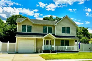 285 Daniel St, Lindenhurst, NY 11757 - Photo 2