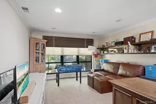 302 Vista Dr, Jericho, NY 11753 - Photo 6