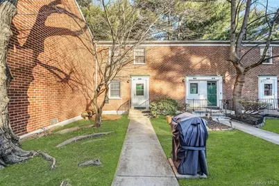 5 Fieldstone Drive #103, Hartsdale, NY 10530 - Photo 12