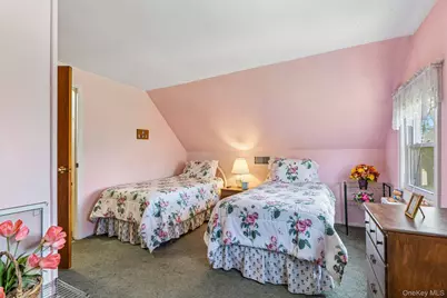 83 Coppersmith Road, Levittown, NY 11756 - Photo 16