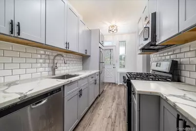52-37 39th Avenue, Sunnyside, NY 11104 - Photo 4