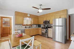 23 Dupay Rd, Pleasant Valley, NY 12569 - Photo 6