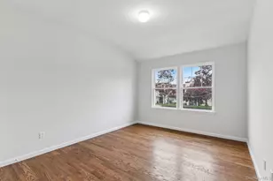 384 Scudder Ave, Copiague, NY 11726 - Photo 16