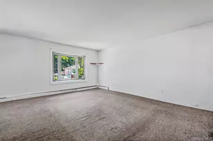 233 E Alhambra Ave, Lindenhurst, NY 11757 - Photo 6