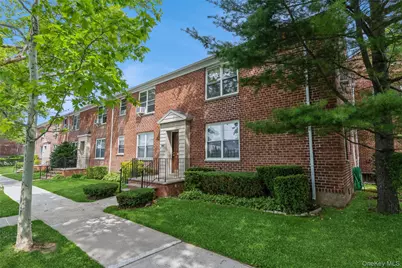 205-15 36th Avenue #378, Bayside, NY 11361 - Photo 2