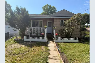 50 Beatrice Drive, Shirley, NY 11967 - Photo 2