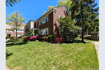 3 Lawrence Park Crescent #3, Bronxville, NY 10708 - Photo 12