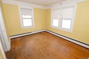 34 Remsen Ave, Valley Stream, NY 11580 - Photo 18