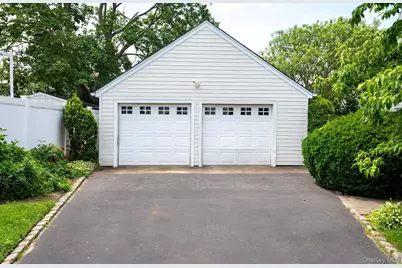34 Remsen Avenue, Valley Stream, NY 11580 - Photo 4