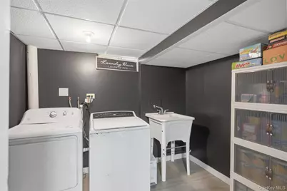 733 State Route 302, Pine Bush, NY 12566 - Photo 24