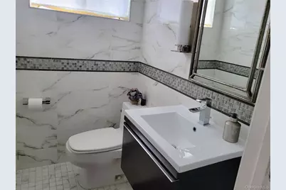 650 Prescott Place, Woodmere, NY 11581 - Photo 12