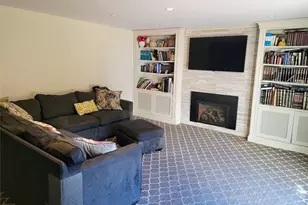 650 Prescott Pl, Woodmere, NY 11581 - Photo 10