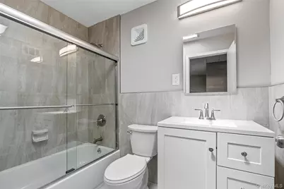 175-03 Peck Avenue #2 Floor, Fresh Meadows, NY 11365 - Photo 20
