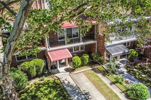 175-03 Peck Ave, Fresh Meadows, NY 11365 - Photo 2