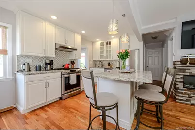 26 Rhode Avenue, Merrick, NY 11566 - Photo 4