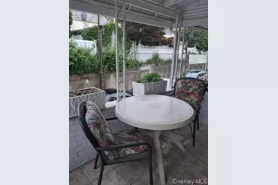 6064 70th Street, Maspeth, NY 11378 - Photo 16