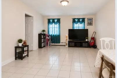 4779 White Plains Road, Bronx, NY 10470 - Photo 12