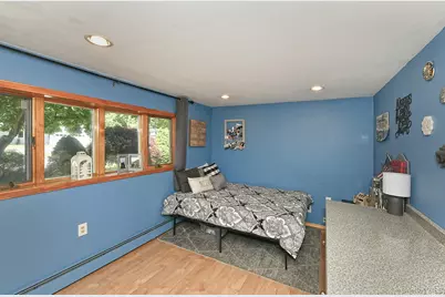 183 6th Avenue, Holtsville, NY 11742 - Photo 18
