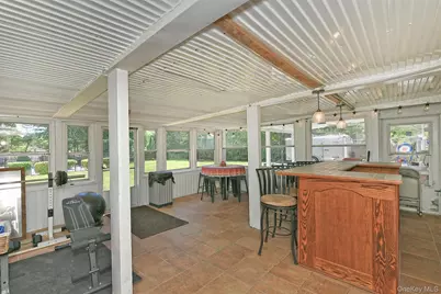 183 6th Avenue, Holtsville, NY 11742 - Photo 20