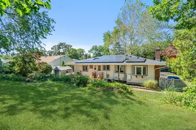 39 Tanglewood Drive, Smithtown, NY 11787 - Photo 26