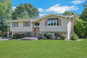 6 Hannah Ln, Valley Cottage, NY 10989 - Photo 2