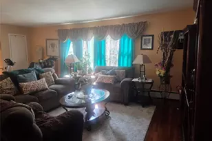 146-15 223rd St, Springfield Gardens, NY 11413 - Photo 10